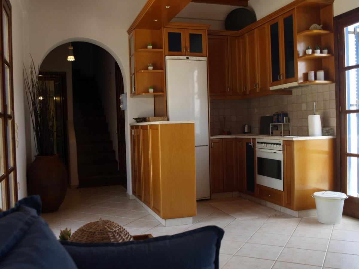 Ornos Seaside Blue Villas מראה חיצוני תמונה